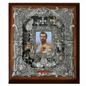 Панно Николай II среднего размера