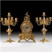 Часы каминные Людовик XV с канделябрами на 5 свечей, набор из 3 предм.